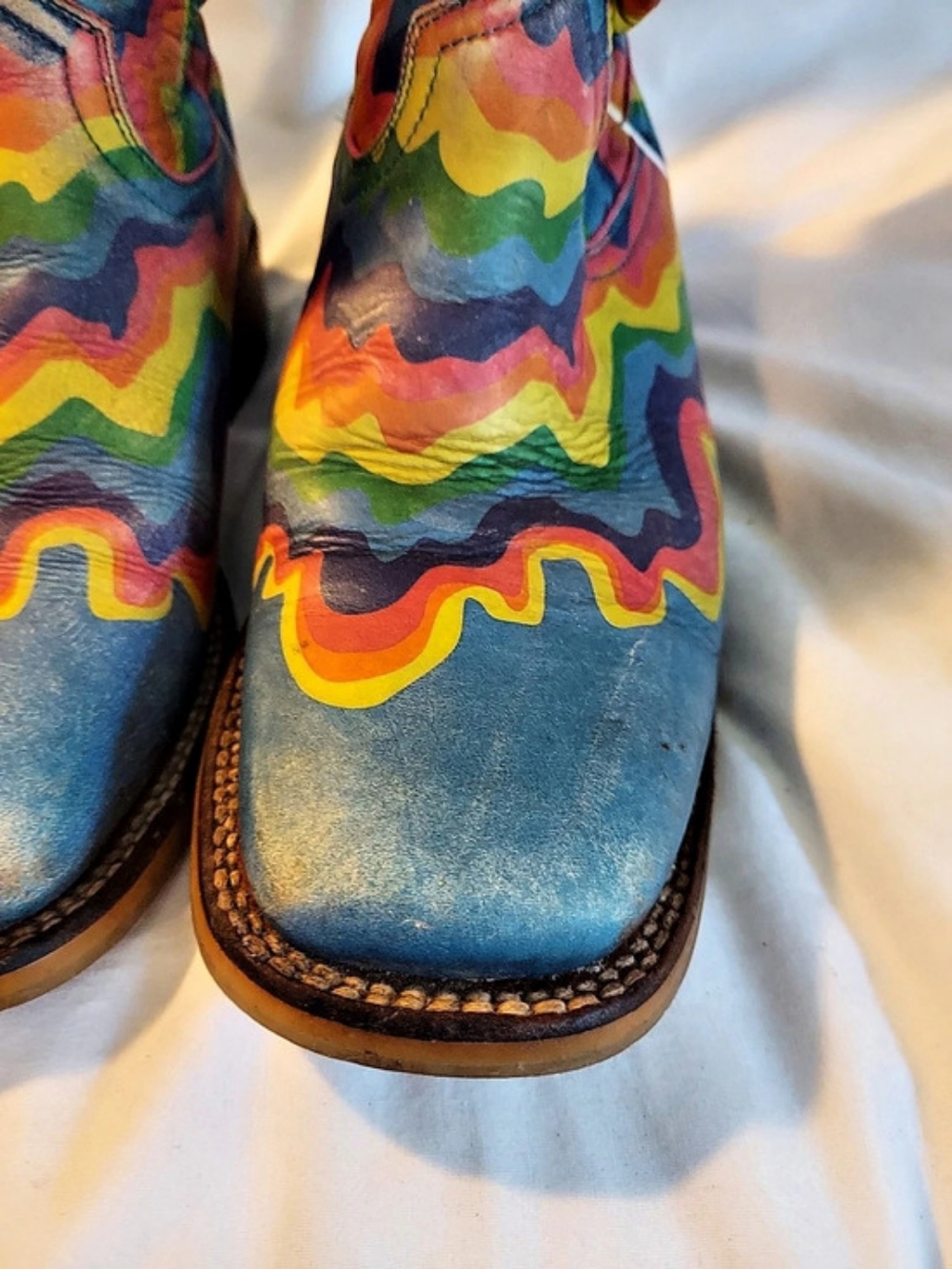 Tin Haul "Neon Melt" Psychedelic Rainbow Leather Cowboy Boots - Size 8.5 - Picture 12 of 15